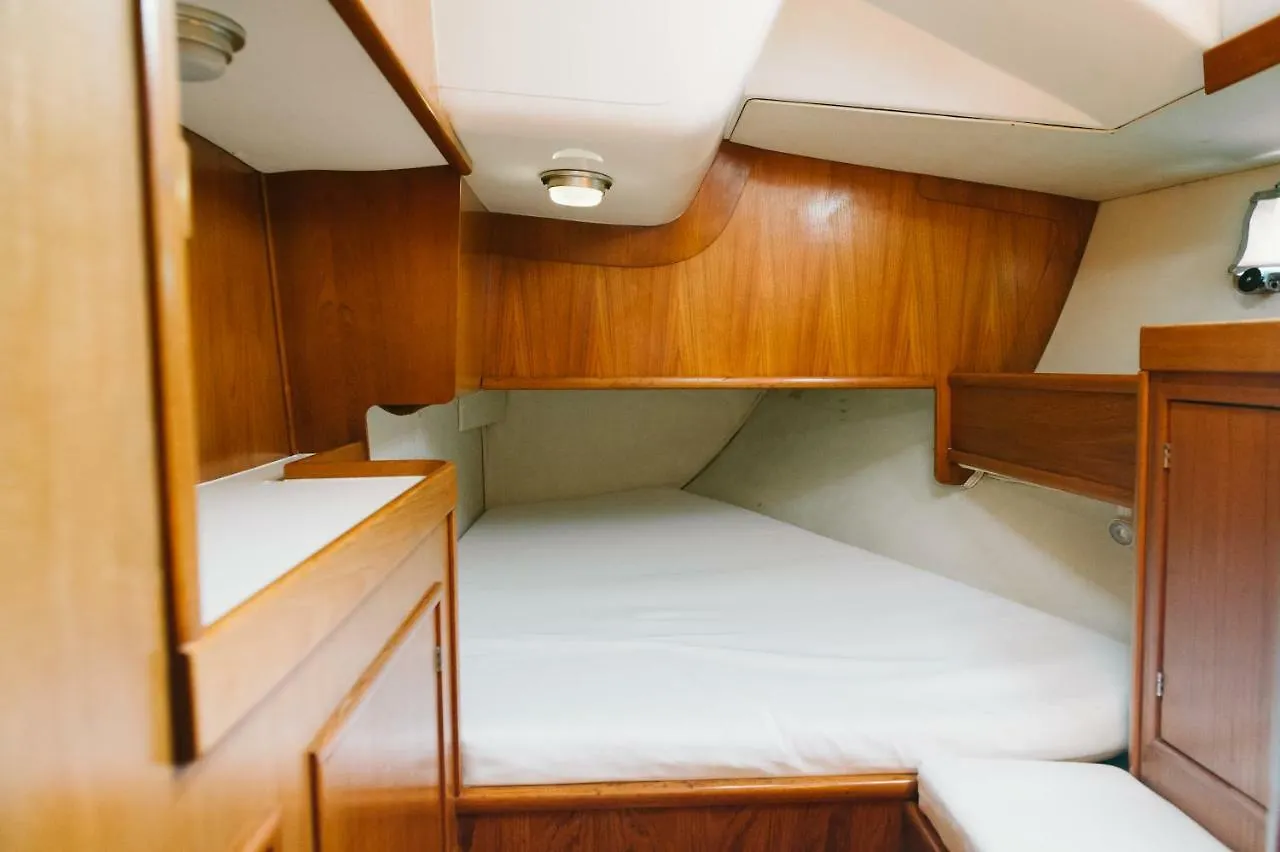 House Boat Hotel Catania